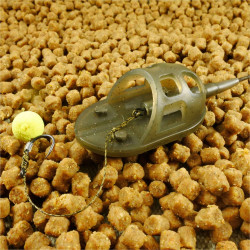 MOMITOR METHOD FEEDER ORANGE HAND FLAT DF440 40GR BULK