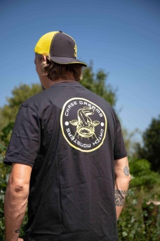 TRICOU BLACK CAT CHASE DREAMS BLACK TEE M - Img 4