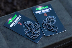 CARLIG KORDA KURV SHANK X NR.8 10BUC / PLIC