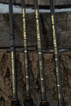 LANSETA BLACK CAT BATTLE CAT ELITE BANK 3.00M 600G LIMITED EDITION 1+1 - Img 9