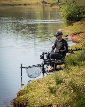 LANSETA FEEDER MATRIX HORIZON X ULTRA PRO COMMERCIAL 3.00M 50G 2+2 BUC - Img 11