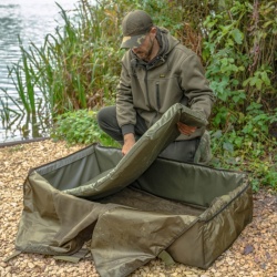 SALTEA DE PRIMIRE AVID CARP REVOLVE CARP CRADLE 110X58X25 CM