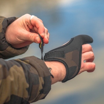 DEGETAR AVID CARP NEOPRENE FINGER STALL - Img 5