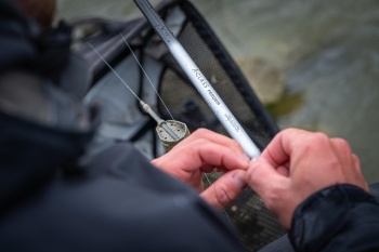 LANSETA GURU METHOD FEEDER 3.30M / 1-50G / 2+2BUC - Img 9