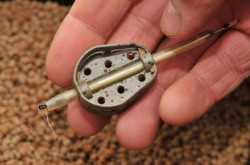 METHOD FEEDER GURU IN LINE HYBRID 18G MAR.S