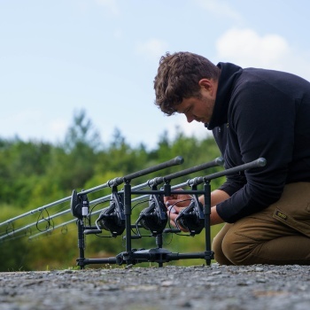 ROD POD AVID CARP REVOLVE SUPER LOW 3 POSTURI - Img 4