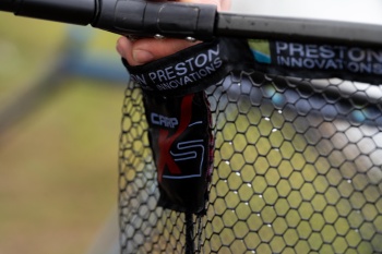 CAP DE MINCIOG PRESTON CARP XS 24" 65X55CM - Img 8