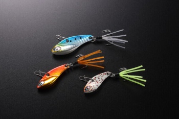 CICADA JACKALL NANOVIB 2.0G HL PINK BACK SILVER - Img 3