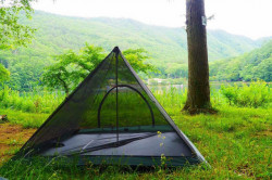 CORT 1 PERSOANA DD SUPERLIGHT PYRAMID-PANZA ANTI INSECTE