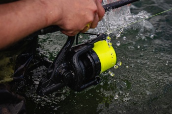 FIR MONOFILAMENT AVID CARP EXTREMITY HI-VIS XR 0.26MM 10LBS 4.5KG 1000M - Img 9