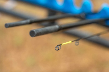LANSETA PRESTON MONSTER XTREME DISTANCE FEEDER 3.60M 150G 3+3BUC - Img 2