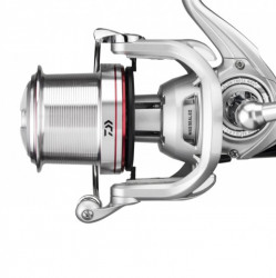 MULINETA DAIWA EMBLEM 35 SCW QD SURF 5000