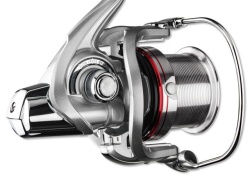 MULINETA DAIWA EMBLEM 35 SCW QD SURF 5000