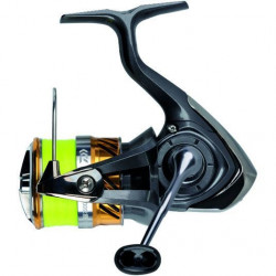 MULINETA DAIWA LAGUNA LT 4000-C + FIR TEXTIL DAIWA J-BRAID 4X