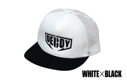 SAPCA DECOY DA-17 FLAT MESH CAP WHITE BLACK
