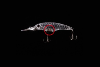 VOBLER OSP HIGH CUT SUSPEND 60mm 5.3gr ME01 Golden Ayu - Img 3