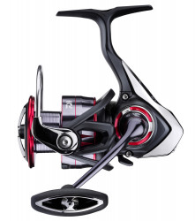 MULINETA DAIWA FUEGO LT 2000D
