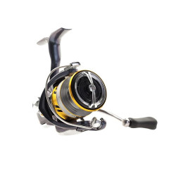 MULINETA DAIWA REGAL LT 2000D