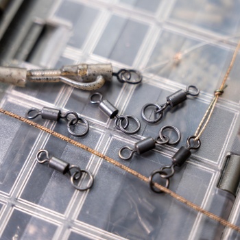 VARTEJ CU ANOU AVID CARP OUTLINE RING SWIVEL 10BUC/PLIC - Img 2