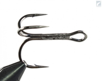 ANCORA MUSTAD TRIPLA NICHEL SCURTA 6BUC/PL NR 4