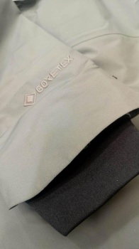 JACHETA DAIWA GORE-TEX RAIN GRAY MAR.M - Img 2