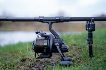 LANSETA AVID CARP REVOLVE R ROD 3.00M 3.5LBS 2TR - Img 9