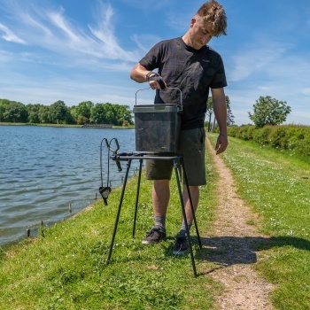 ACCESORIU SUPORT STATIE NADIT AVID CARP BAIT STATION - Img 9