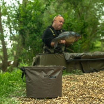 GALEATA PLIABILA APA AVID CARP PRO-TECT 10L - Img 4