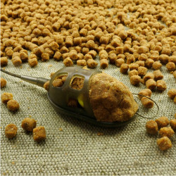 MOMITOR METHOD FEEDER ORANGE HAND FLAT DF480 80GR BULK