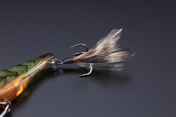 CICADA JACKALL SPEED VIBE 4,2CM/3,5G REACTION GOLD&BLACK - Img 5