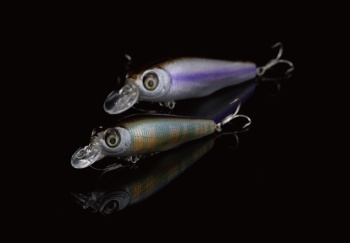 VOBLER ADUSTA TWITCH SHINER LINER 72F 7.2CM 7GR 041 GHOST AYU - Img 2