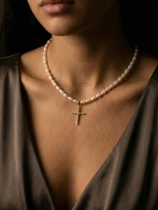 Colier Argint Perle Cruce Zirconiu