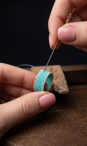 Alet - Inel Handmade Miyuki Turcoaz Cusut Manual Placat cu Aur