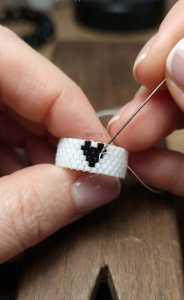 Alet - Inel Handmade Lat din Margele Miyuki cu Simbol Inima, Alb