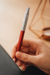 Hemijska olovka Parker Royal Jotter Kensington Red CT - Img 2