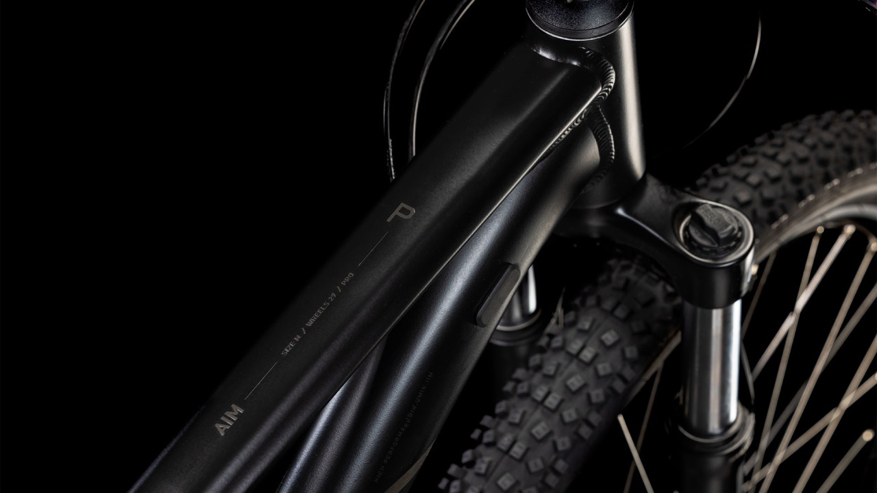 BICICLETA CUBE AIM PRO BLACK SLATEBLACK 2025 - 27.5
