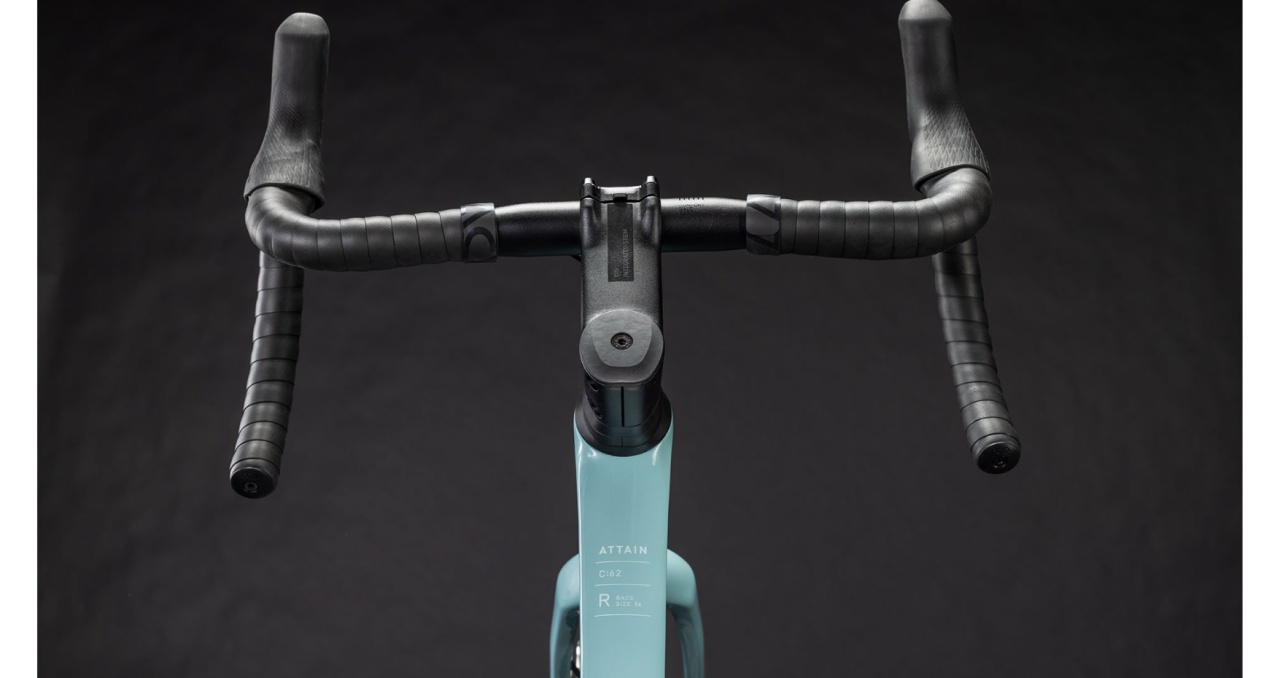 Bicicleta Cube ATTAIN C:62 RACE, Skylightblue CYAN, 2026 - 28