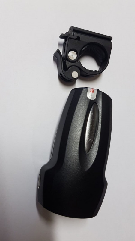 Far Smart cu bec Krypton baterii incluse