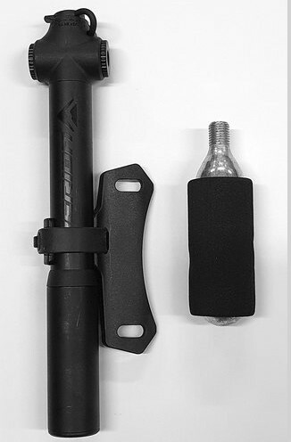 Pompa Merida 2in1 CO2 (to Trail Mount) 18,5cm/93g + patron