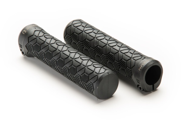 Manșoane BF Polygon Secure 134,5 mm, negre