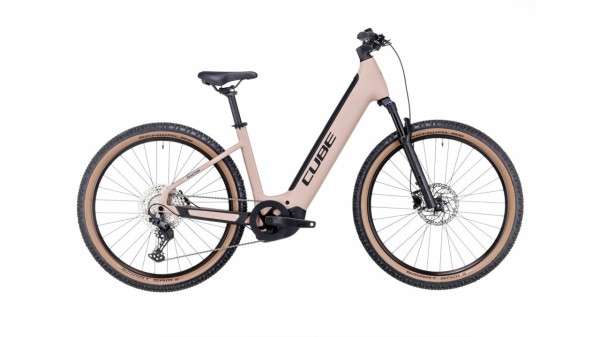 Bicicleta Electrica E-BIKE CUBE REACTION HYBRID PRO 750EASY ENTRY Blushrose Silver 2023 cadru - roti 27.5 Inch