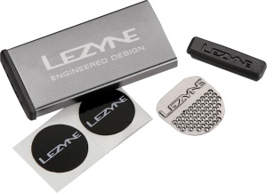 Set de reparat bicicletă Lezyne Repair Set Metal Kit, gri deschis