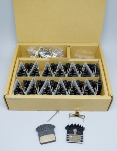 Placute de frana Shimano metal J04C & arc1 per.
