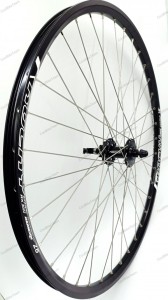 Roata fata Remerx Rocky Disc 622x22, dubla, simplu capsata, neagra, spite Sapim Leader, Butuc fata Fastace DA201F, pe rulmenti, negru, ax cu excentric