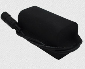 Acumulatori Eastpower 4,2V;4x2000mAh, cu husa din material cauciucat pentru EBL301