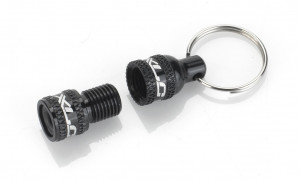 Adaptor valva de la DV/SV la AV tip breloc