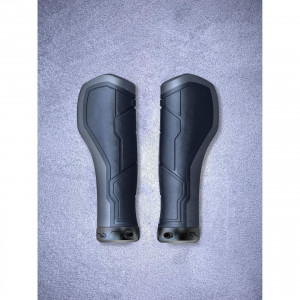 Mansoane Cube natural Grips All Terrain negru/gri
