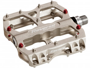 Pedale REVERSE Escape (sand-metallic)