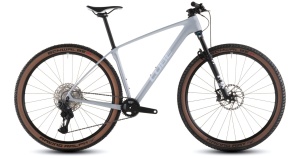 Bicicleta Cube REACTION C:62 RACE, Foggrey WHITE, 2026 - 29"