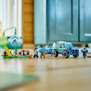 LEGO City, Antrenament canin al politiei mobile, 197 piese - Img 5